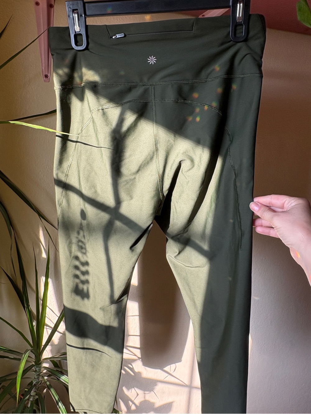 Athleta Pacesetter 7/8 Tight Legging